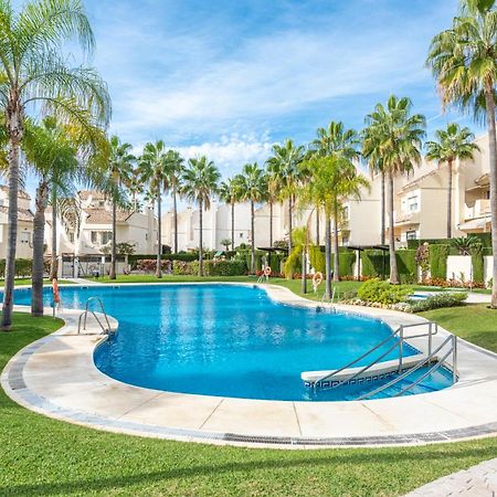 El Arenal Townhouse By The Beach With Swimming Pool - Eaw Homes Μαρμπέλλα Εξωτερικό φωτογραφία